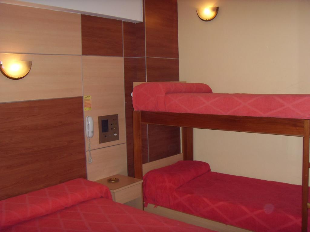 Hotel Embajador Rosario Værelse billede